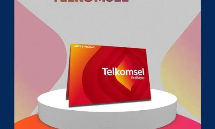 Kartu perdana Indosat dan Telkomsel berdampingan