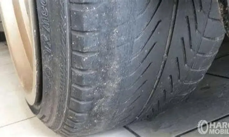 Dampak Ban Tidak Balance Gejala ban mobil aus tidak merata akibat tidak balance