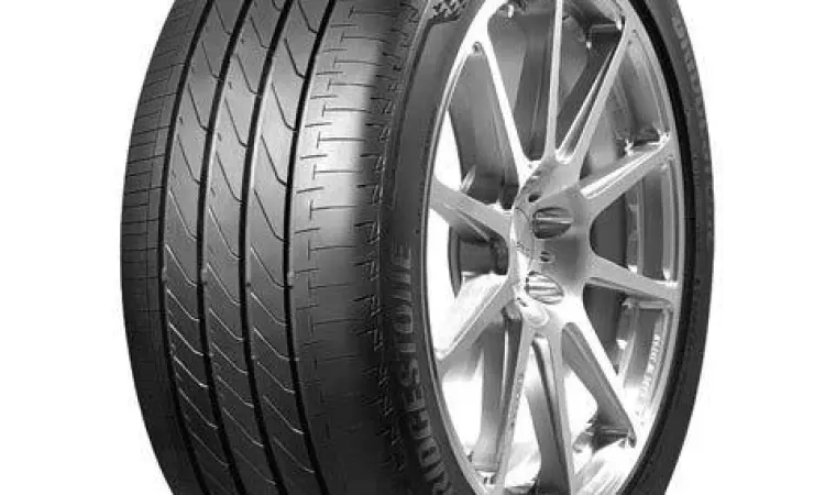 Pola tapak ban Bridgestone Turanza T005A