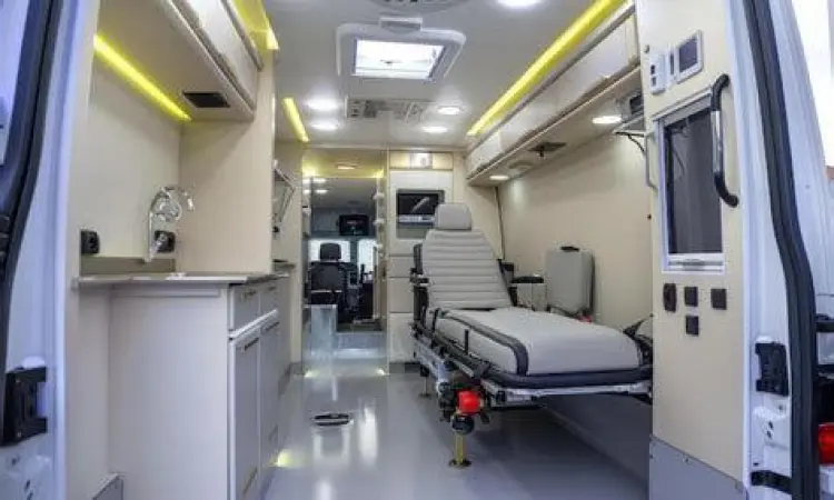 Interior Mobil Ambulance Interior modifikasi mobil ambulance dengan peralatan medis lengkap