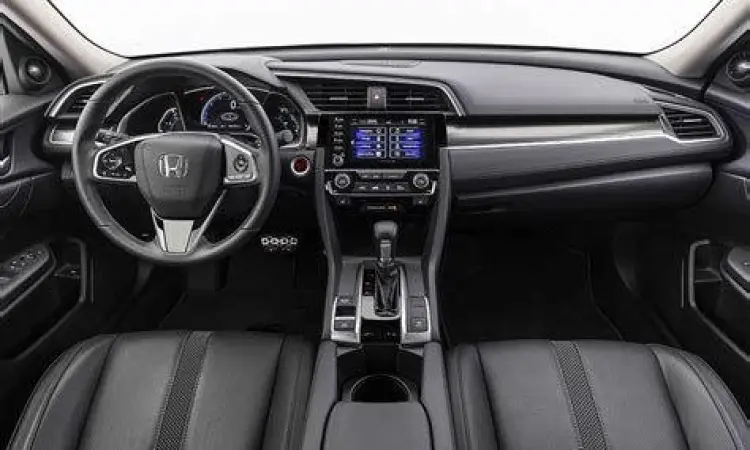 Interior Honda Civic RS 2021 Interior Honda Civic RS 2021 dengan layar sentuh