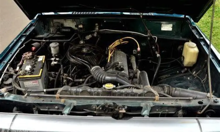 Mesin Feroza Kompartemen mesin Daihatsu Feroza