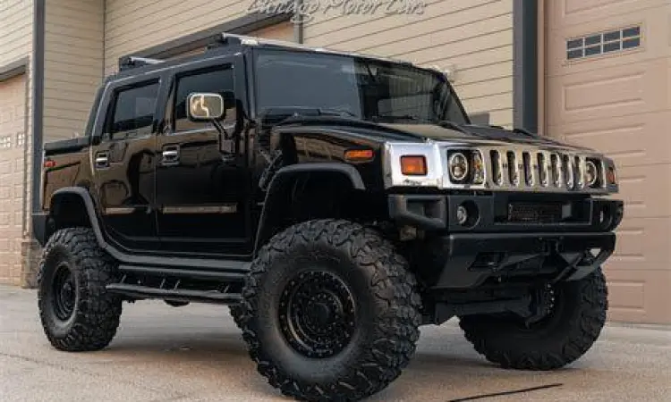 Mobil Hummer H2 modifikasi off-road