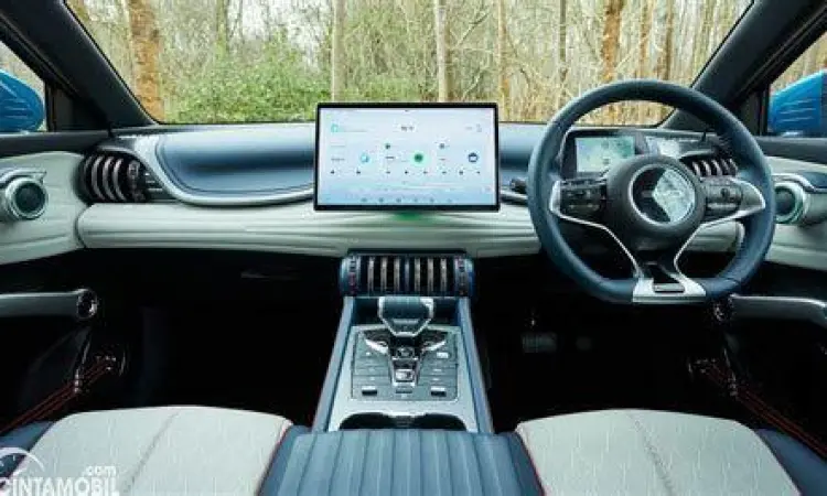 Interior mewah BYD Atto 3