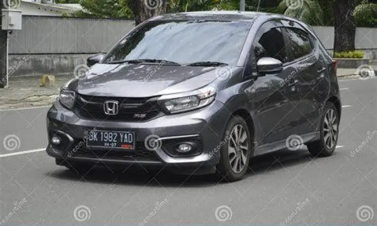 Honda Brio Satya Terbaru Honda Brio Satya 2022 putih