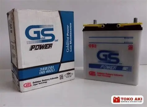 Posisi Aki Mobil Sigra Posisi aki di dalam kap mesin mobil Sigra