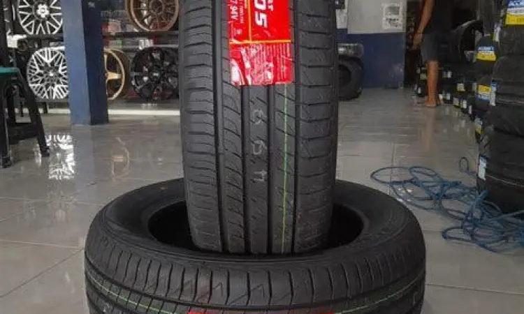 Ban Dunlop SP Sport LM705 ring 17 dengan teknologi silent core