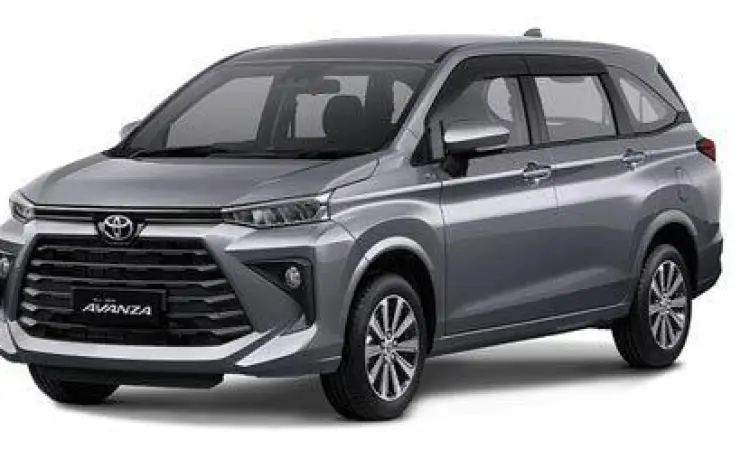 Model terbaru Toyota Avanza warna silver
