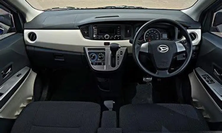 Interior Sigra 2016 Interior Daihatsu Sigra 2016 luas