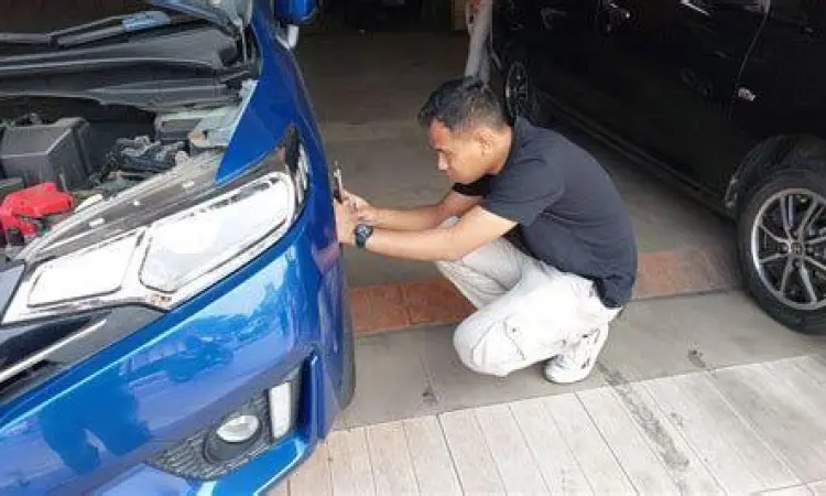 Inspeksi Mobil Bekas Proses inspeksi mobil bekas profesional