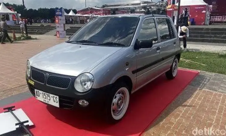 Daihatsu Ceria modifikasi bersih dan rapi