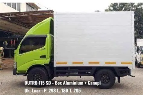 Hino Dutro Light Duty Truck Truk Hino Dutro dengan karoseri box untuk logistik