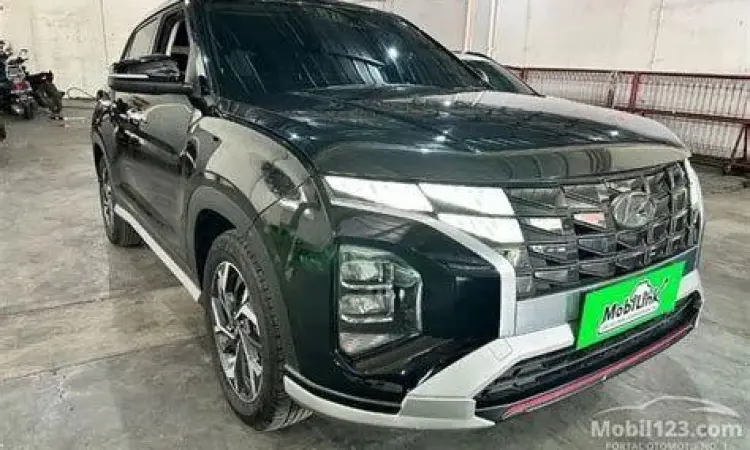 Eksterior Hyundai Creta bekas warna putih